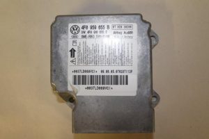 17788212 – 4F0910655E – Airbag Module