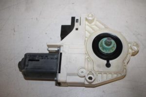 17827720 – 4F0959801C – Fenstermotor Tür