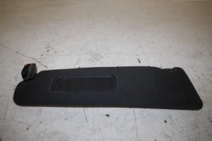 17814135 – 8N8857551A15F – Zonneklep