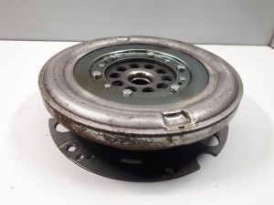 19136900 – 0B5105317R – Vliegwiel