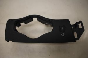 17796101 – 8T2858342A6PS – Afdekplaat diversen