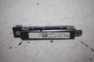 17809016 – 8W0035225B – Antenna Amplifier