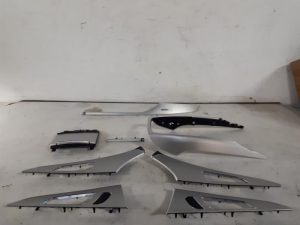 18623962 – 4G1867 – Interieurlijsten Set