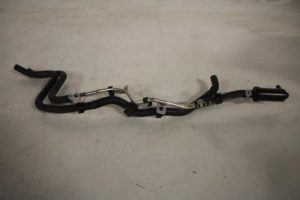 17827918 – 06H133781AT – Hose (miscellaneous)