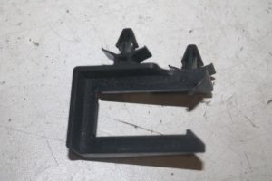 17807253 – 1J0971830R – Steun (diversen)