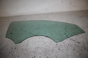 17816999 – 8X4845202 – Türscheibe 4-türig rechts vorne