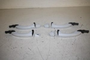 17811281 – 4H0837 – Portiergreep 4Deurs links-voor