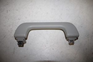 17818876 – 4M0857607EP5 – Handgreep