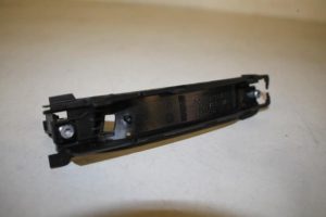 17820574 – 8W0837205 – Portiergreep 4Deurs links-voor