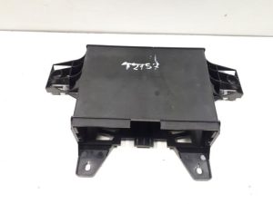 22039556 – 4M8035317A – Steun (diversen)