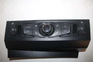 17830184 – 8T1820043PXZF – Climatronic Panel