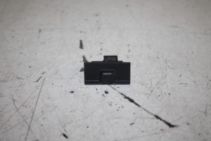 17811178 – 8W09075394PK – Light sensor