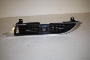 17803404 – 4G1820951G6PS – Luchtrooster Dashboard