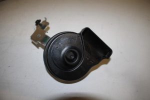 17828578 – 8V0951210 – Claxon