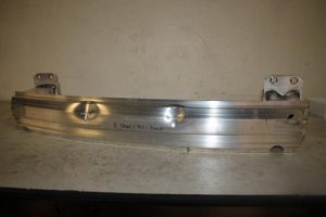 17823328 – 4KE807309C – Bumperframe achter