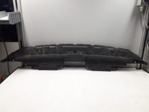 20989302 – 5FJ853642B9B9 – Front bumper, central component