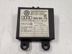 21333762 – 8H0951178 – Alarm module