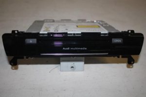 17804689 – 4G1035025 – Regelunit Multi Media