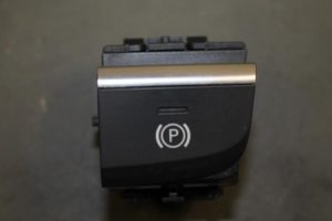 17820756 – 8V2927225A – Handrem schakelaar