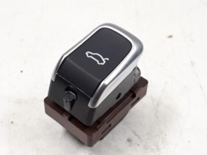 21358822 – 4H0959831B5PR – Schalter Heckklappe