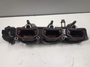 18080270 – 06E133110AB – Inlaatspruitstuk