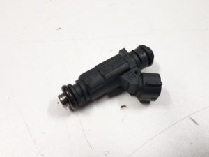 19428699 – 079133551B – Injektor (Benzineinspritzung)