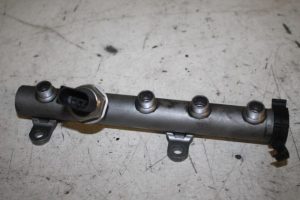 17813395 – 059130089AB – Brandstofverdeler