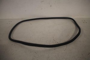 17808997 – 4G9833721A – Türgummi 4-türig rechts hinten