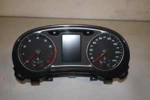 17828302 – 8X0920930 – Instrumentenbrett