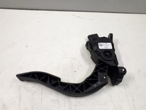 21272969 – 4H1723523 – Accelerator pedal