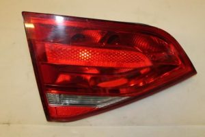 17794365 – 8K5945093 – Taillight, left