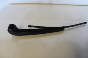 17792854 – 8V39554071P9 – Rear wiper arm