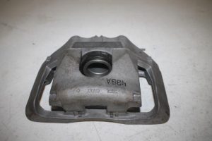 17806731 – 4B0615124A – Remklauw (Tang) rechts-voor