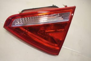 17801407 – 8T0945094 – Achterlicht rechts