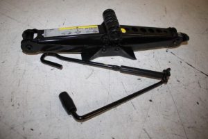 17812870 – 4H0011031D – Wagenheber