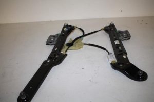 17803395 – 4G8839462A – Rear door window mechanism 4-door, right
