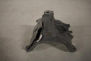 17819361 – 4M0199308BL – Motorlager