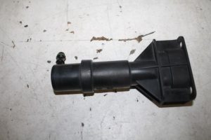 17824662 – 4Z7955979 – Headlight washer