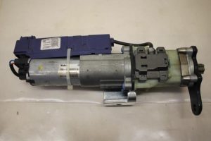 17801509 – 4L0827852C – Sluithulpmotor achterklep