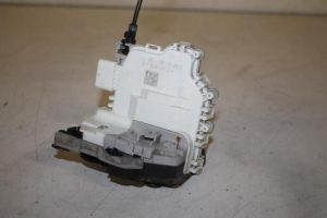 17828690 – 8X0839015C – Deurslot Mechaniek 4Deurs links-achter