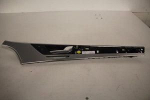 17802811 – 4H0867102QGN6 – Portiergreep 4Deurs rechts-voor