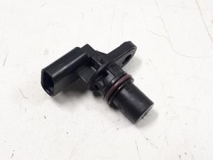 21751034 – 06M907601D – Nokkenas Sensor