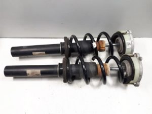 22037600 – 8W0413031BH – Stoßdämpferset