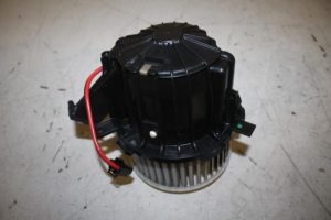 17813783 – 8T2820021 – Kachel Ventilatiemotor