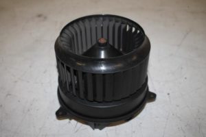 17831657 – 4H2820021B – Heating and ventilation fan motor