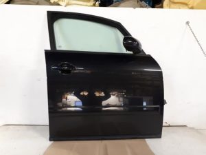 20488310 – 8Z0831052A – Portier 4Deurs rechts-voor