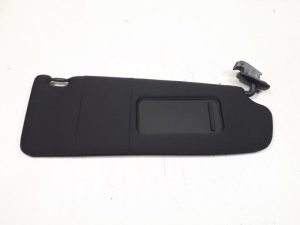 21015893 – 8N8857552A15F – Zonneklep