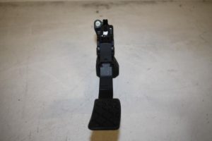 17818476 – 8W1723523A – Accelerator pedal
