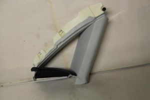 17794285 – 8K5867287XTX – Säulenverkleidung links hinten