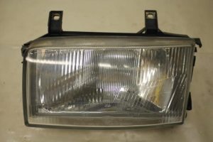 17797979 – 701941017 – Headlight, left